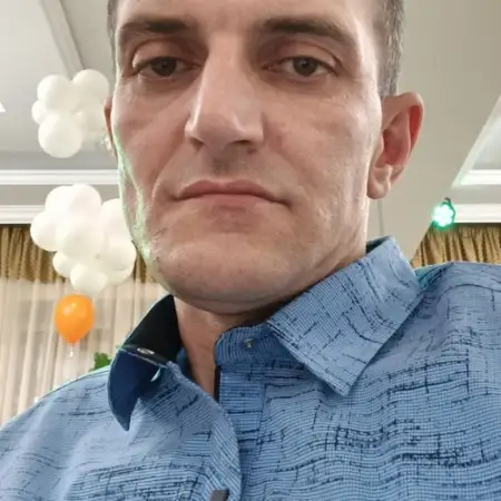 Zaur, 46Ресей 