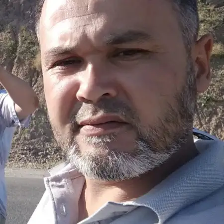 Ali, 43Өзбекстан