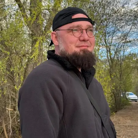 Raf, 46Ресей 