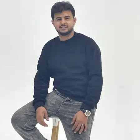 Ahmed, 30Ресей 