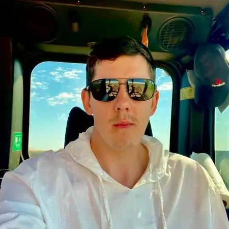 Niyaz, 29Ресей 