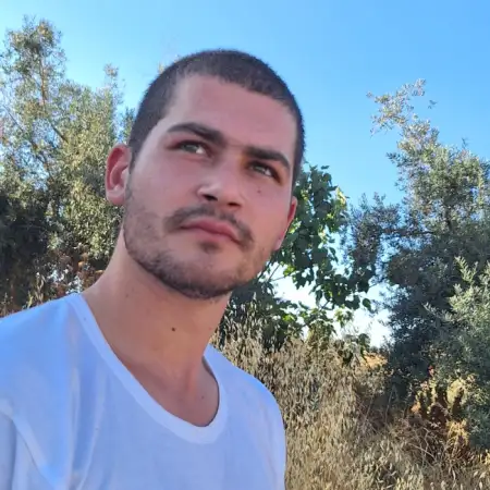 Ahmed, 23Ресей