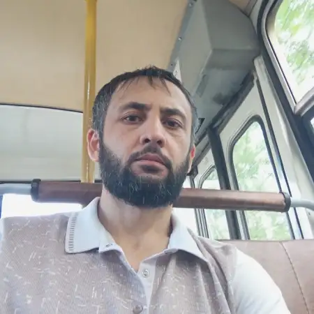 Ali, 40Ресей