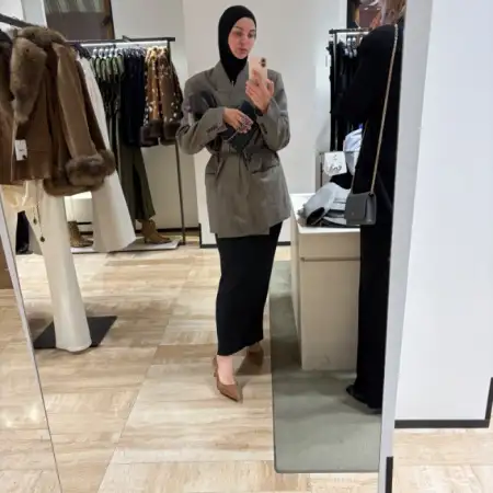 Asya, 35Ресей 