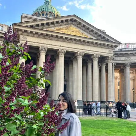 Almagul, 30Ресей 