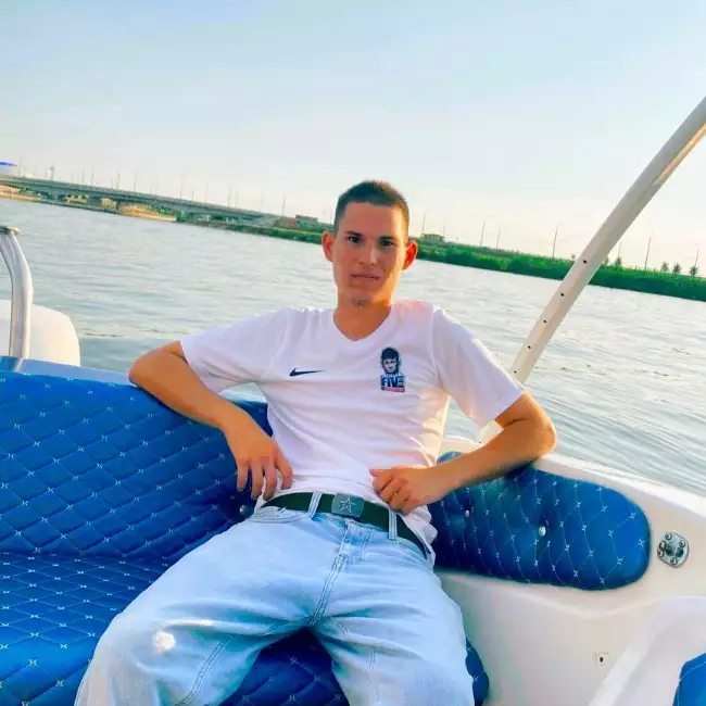 Ilnur, 26, Ресей - Russian Nikah