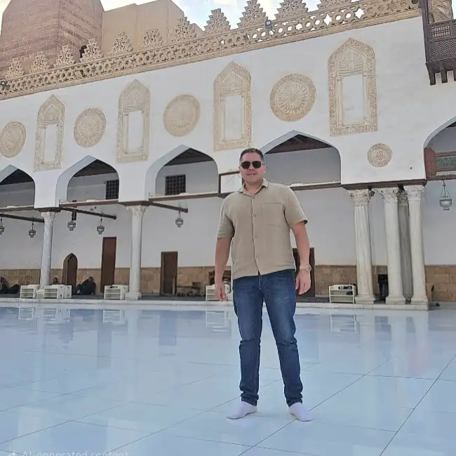 Mohamed · 44 ·           