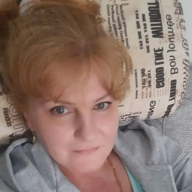 Tatyana, 44