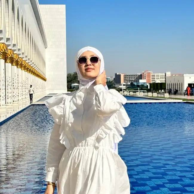 Nur, 30, Ресей